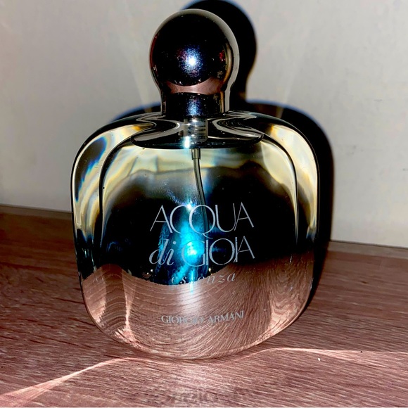 Acqua di Gioia Essenza Giorgio Armani - Picture 3 of 5